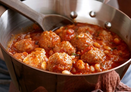 Gehaktballetjes in pikante saus